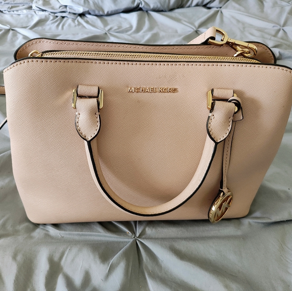 Michael Kors pink bag